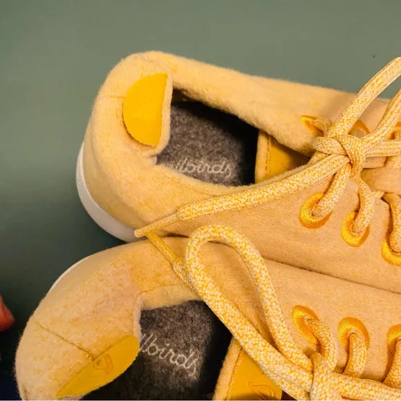 Allbirds Mens Wool Runner Tuke Yellow Running Shoes Size 9