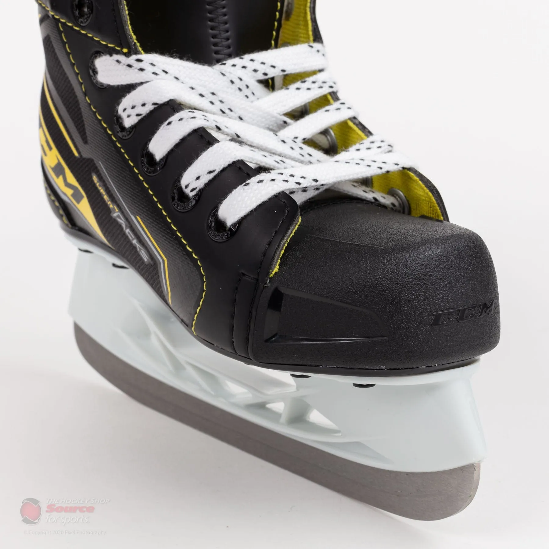 CCM Super Tacks 9350 Youth Hockey Skates