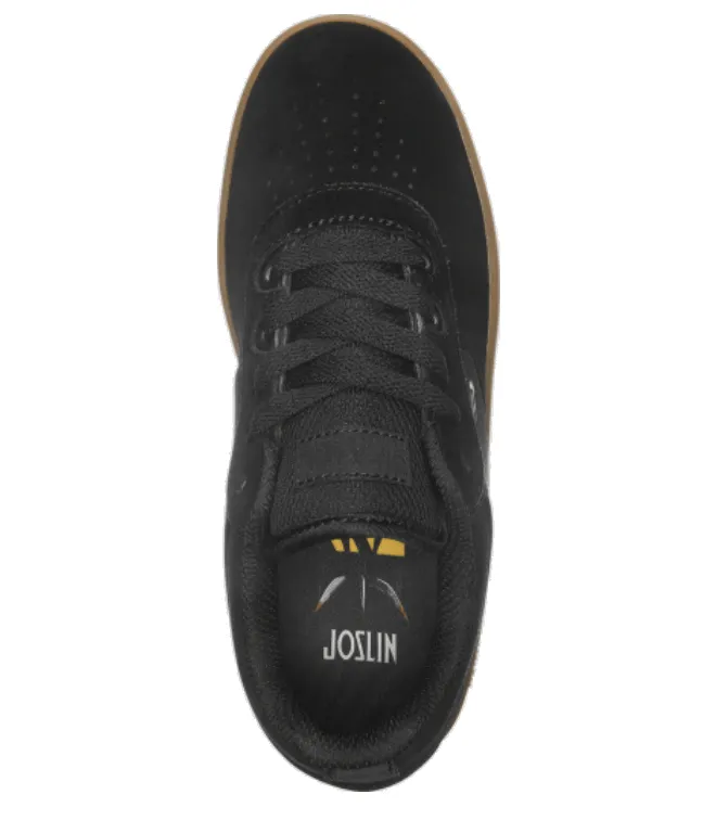 ETNIES Y JOSLIN
