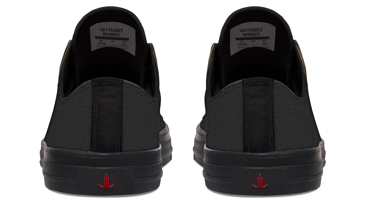 Hanging Bats Low Tops