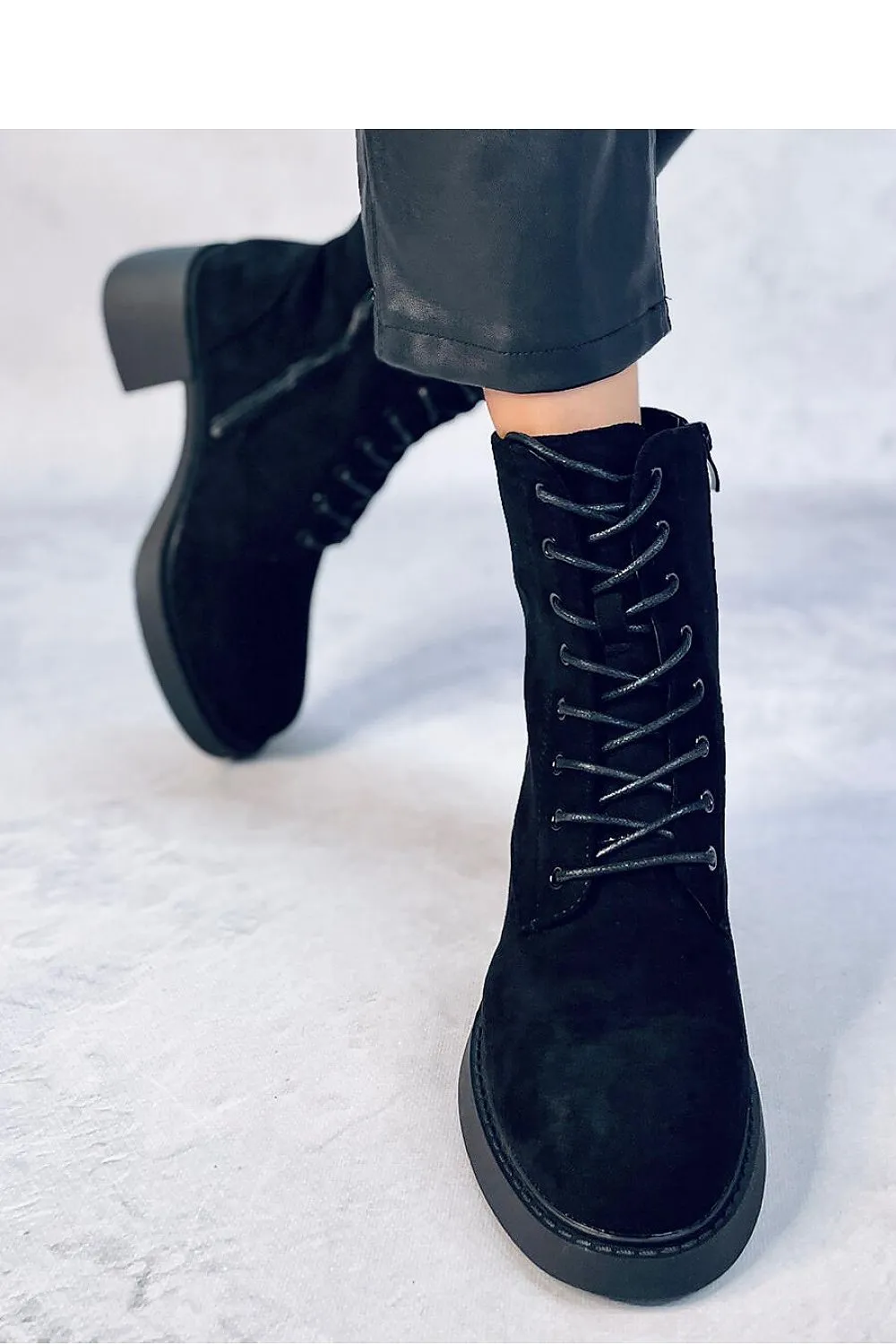 Heel boots
