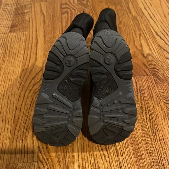 Kamik Boy’s Black Snow Boots Size 13