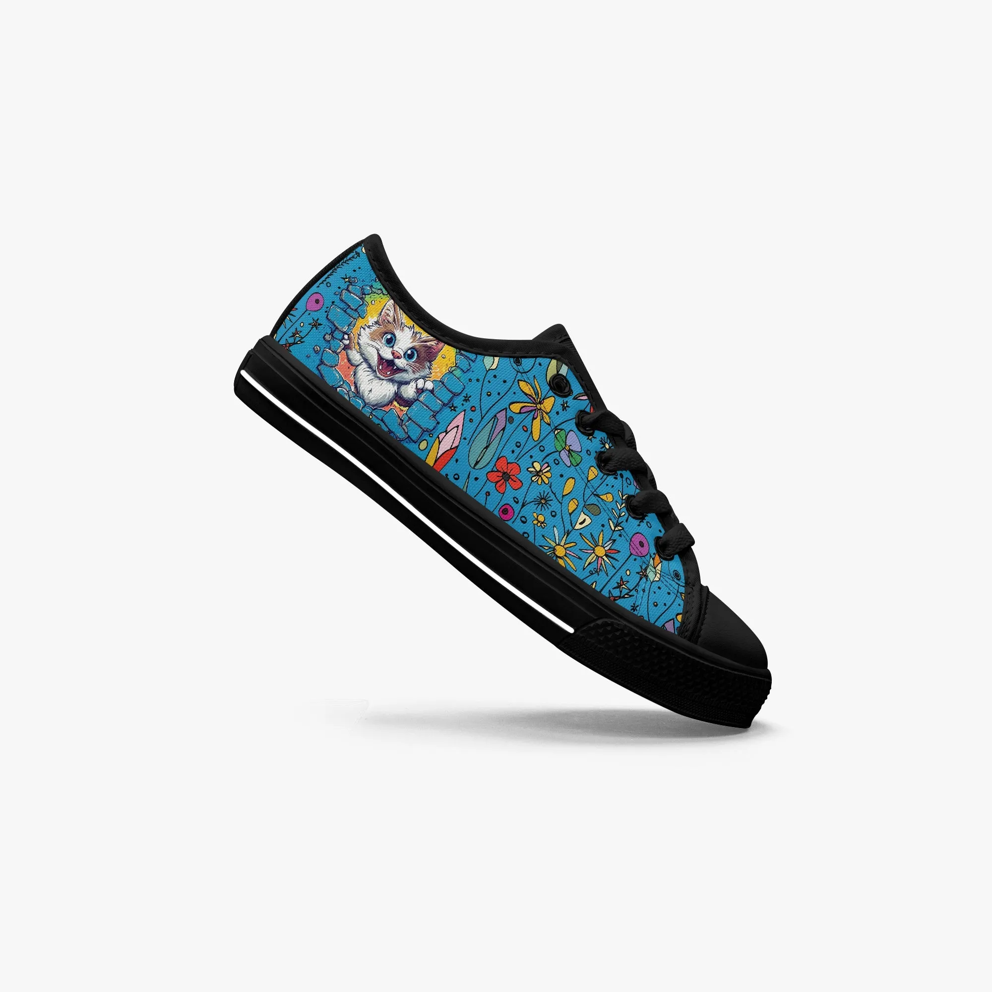 Kid’s Low-Top Canvas Shoes-Black Adorable 3D Kitten Canvas Shoes for Girls Low -Tops – Cute Cat Peeking Through Brick Wall
