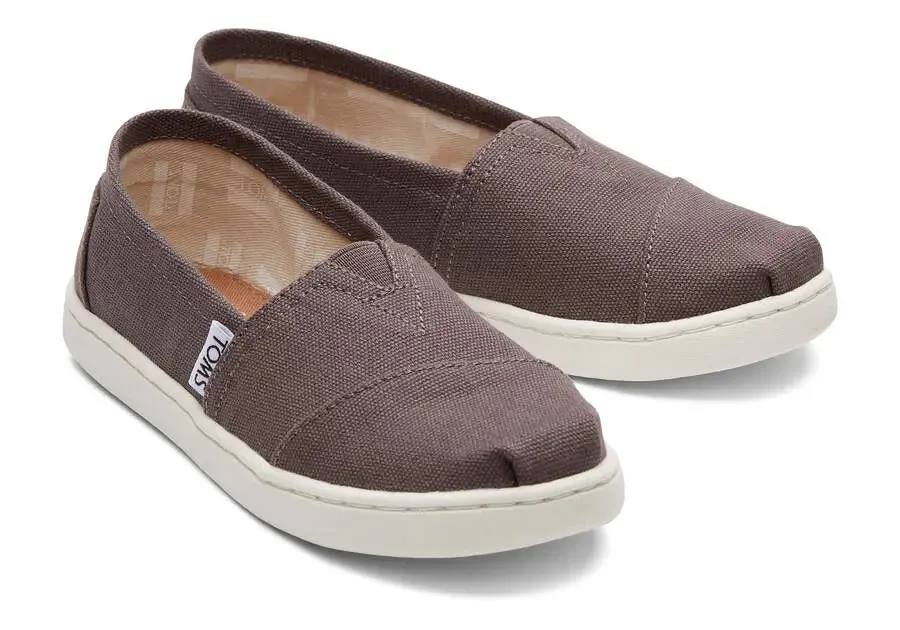 Kids’ TOMS Classic Canvas – Iconic Slip-On with Everyday Comfort