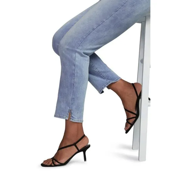 NWT Womens Size 4 4x29 Curves 360 by NYDJ Side Slit Slim Straight Ankle Jeans