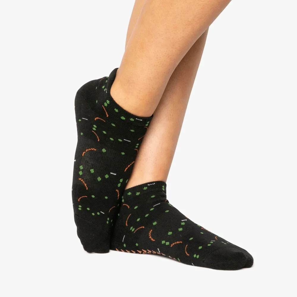 Pointe Studio NST FF Tick Tock (2 colours)