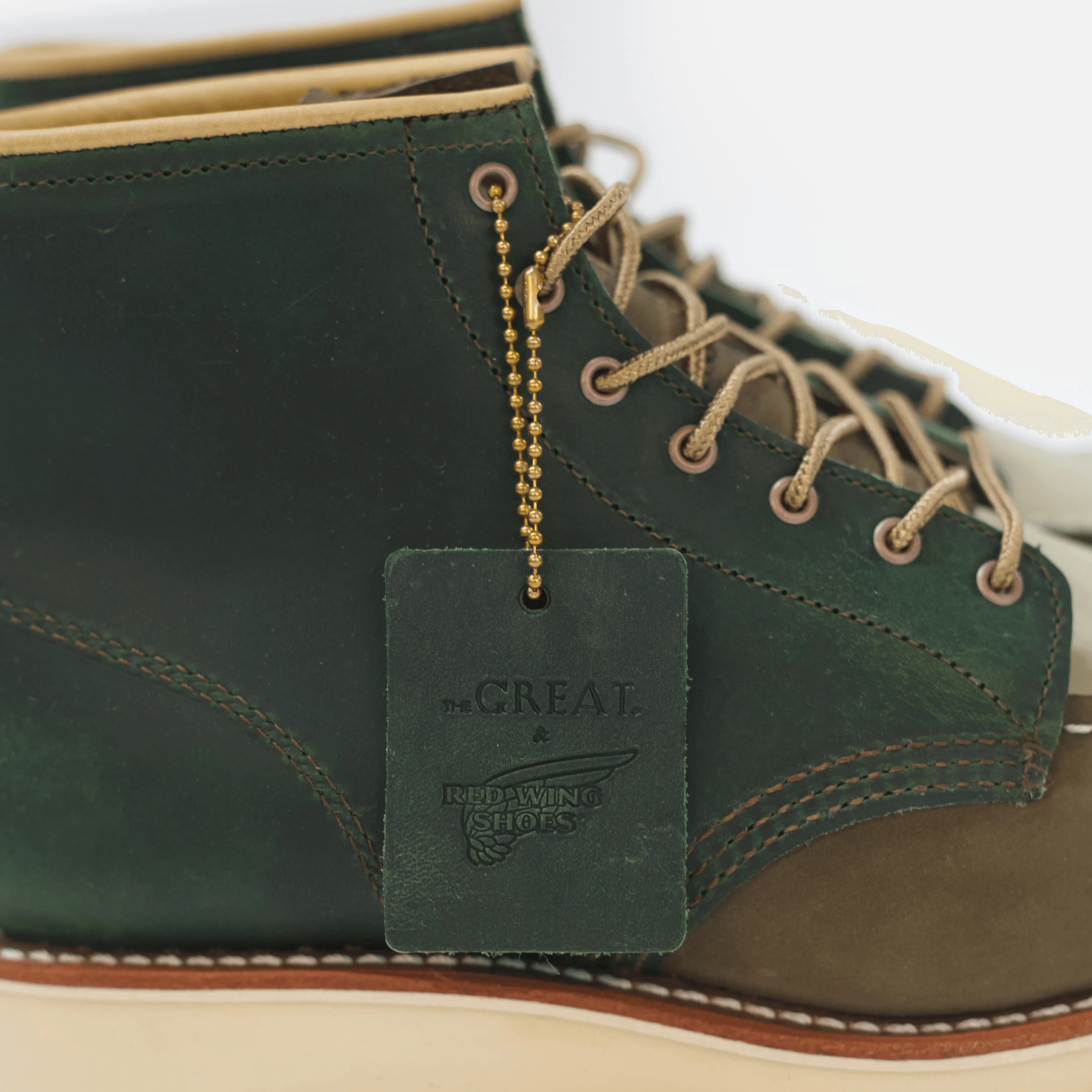 Red Wing Heritage 6 Inch #3466 Women’s Classic Moc in Multi Army Leather