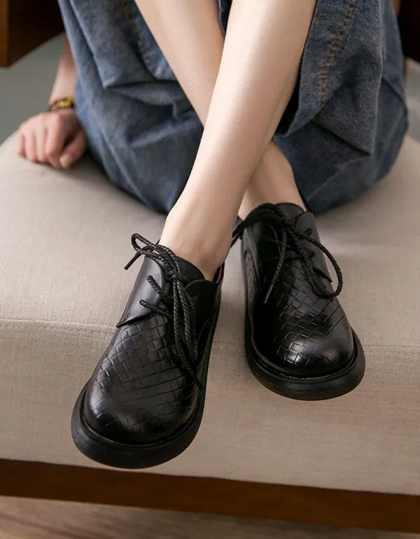 Retro Leather Lace Up Wide Toe Box Platform Shoes