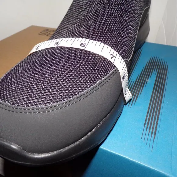SKECHERS PERFORMANCE