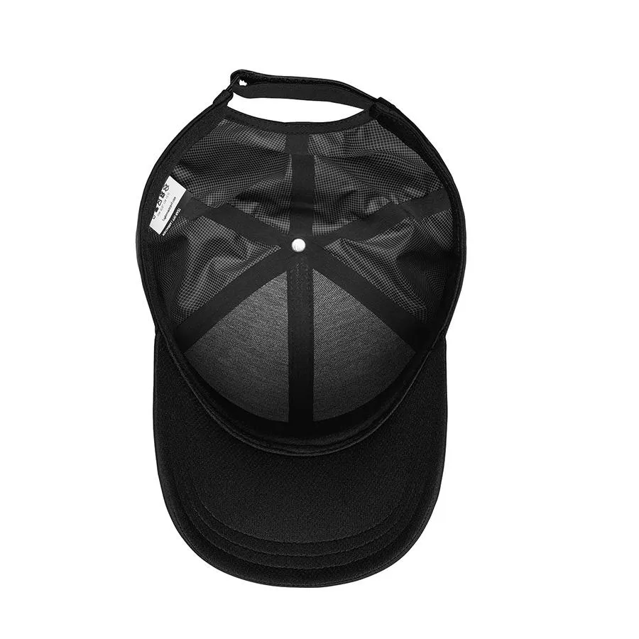 TaylorMade Storm Waterproof Golf Cap