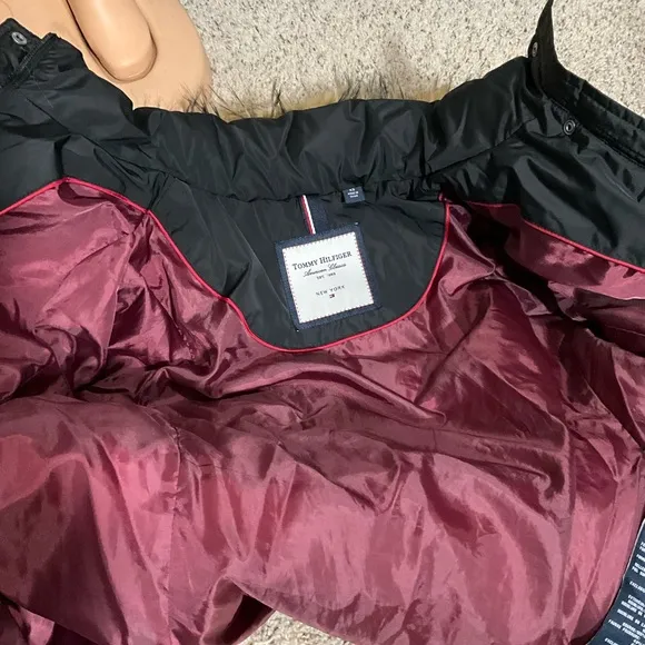 TOMMY HILFIGER WOMENS SIZE XS BLACK WINTER JACKET