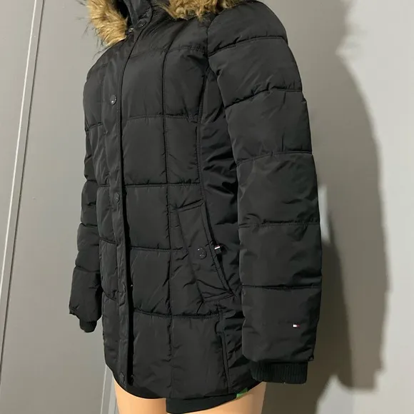 TOMMY HILFIGER WOMENS SIZE XS BLACK WINTER JACKET