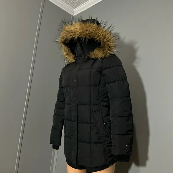 TOMMY HILFIGER WOMENS SIZE XS BLACK WINTER JACKET