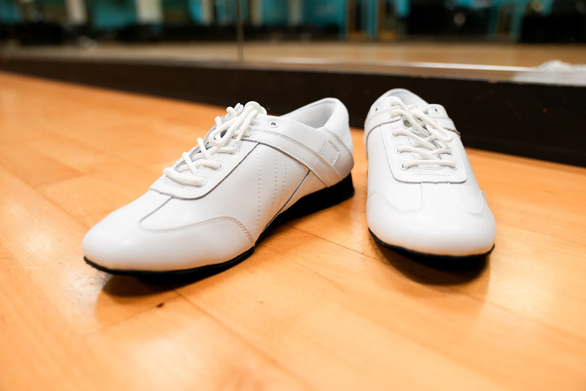 Ultimate Hybrid Dance Shoe (Unisex) - White Leather